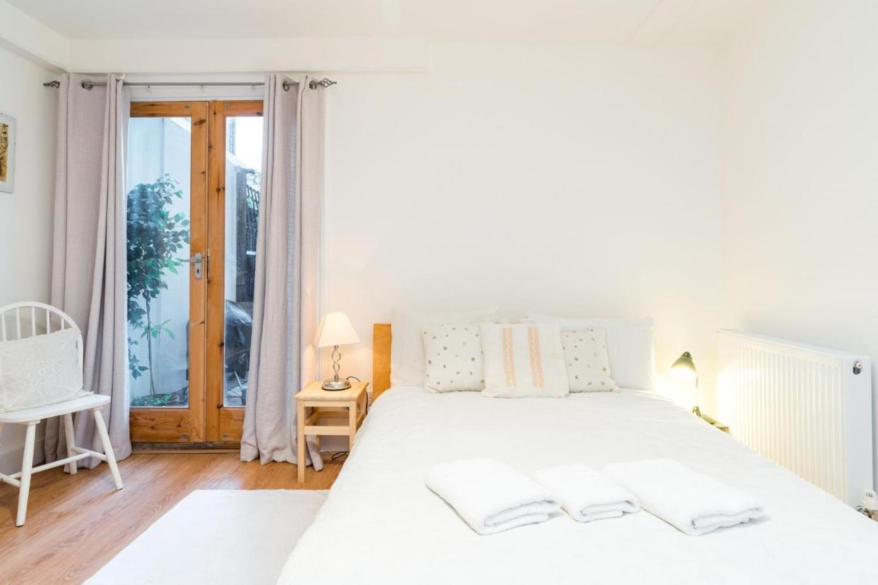 New Stylish 1 Bedroom Flat With Garden Londra Esterno foto