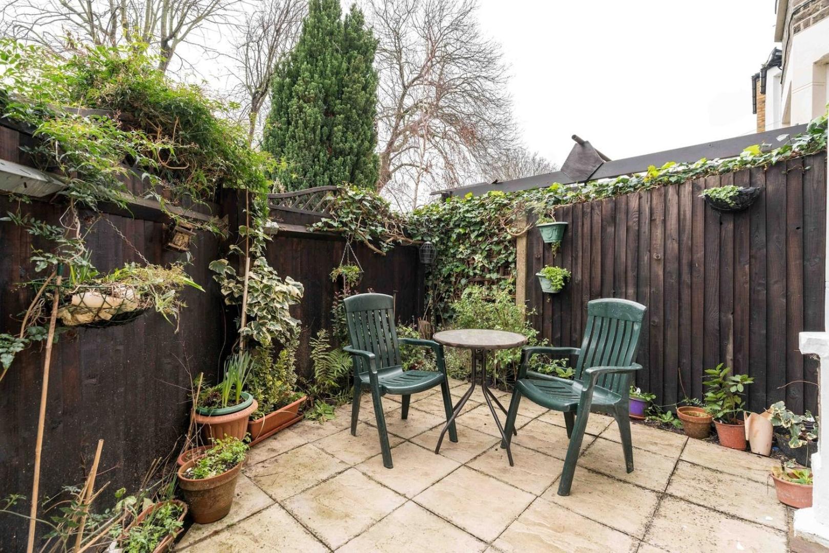 New Stylish 1 Bedroom Flat With Garden Londra Esterno foto