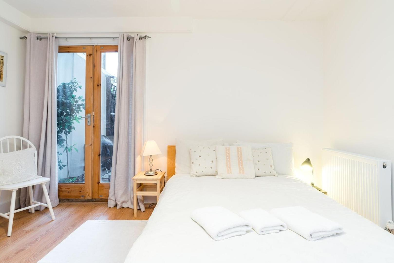New Stylish 1 Bedroom Flat With Garden Londra Esterno foto
